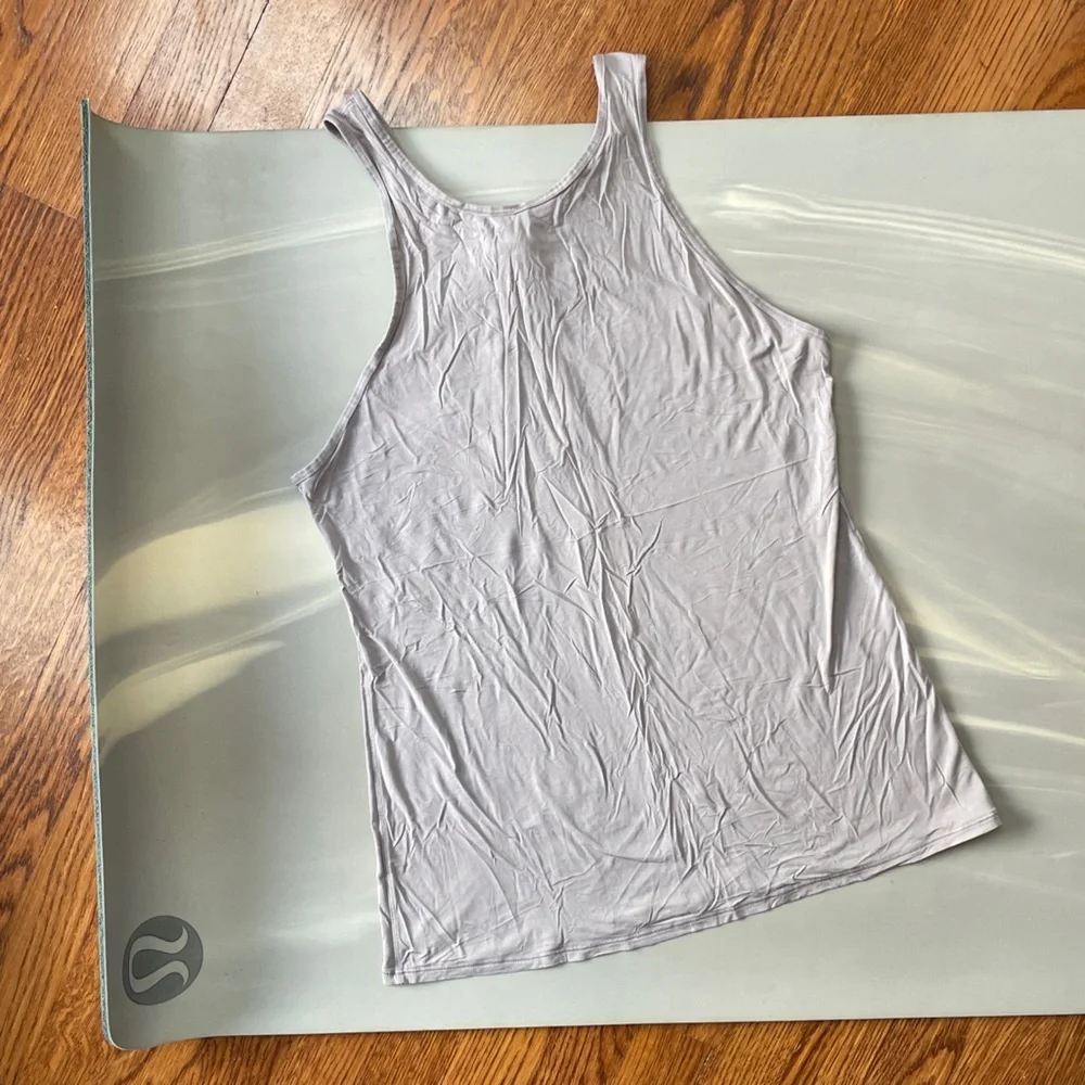Lululemon I 8